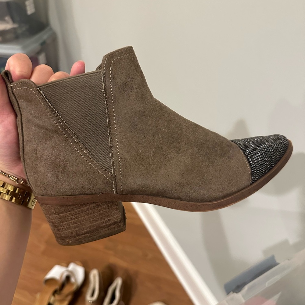 Report Brown Suede Ankle Boots with Black Toe Cap